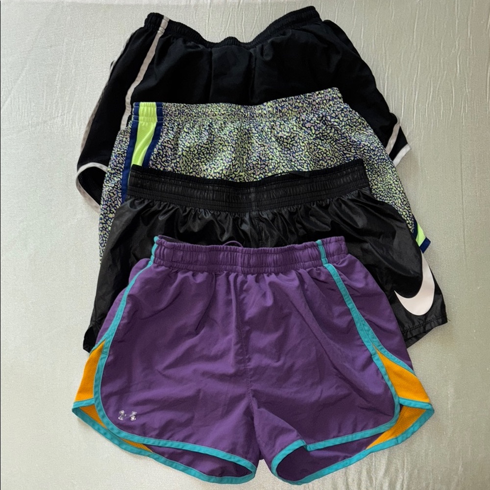 Under Armour Purple and Blue Athletic Shorts Lightweight Elastic Waist